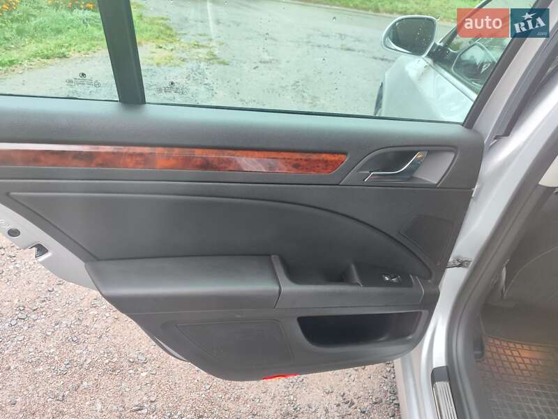 Лифтбек Skoda Superb 2009 в Дубно