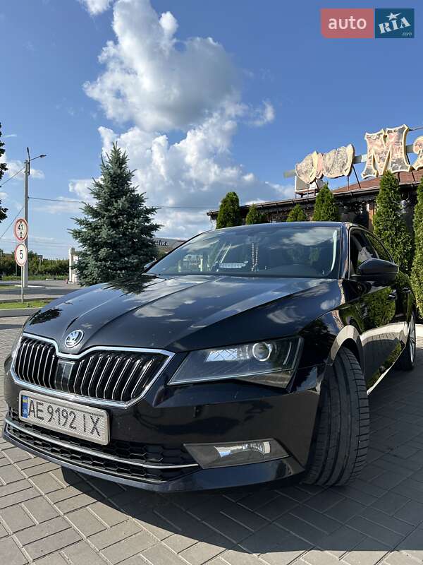 Лифтбек Skoda Superb 2018 в Днепре