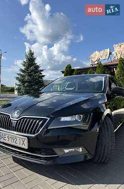 Лифтбек Skoda Superb 2018 в 