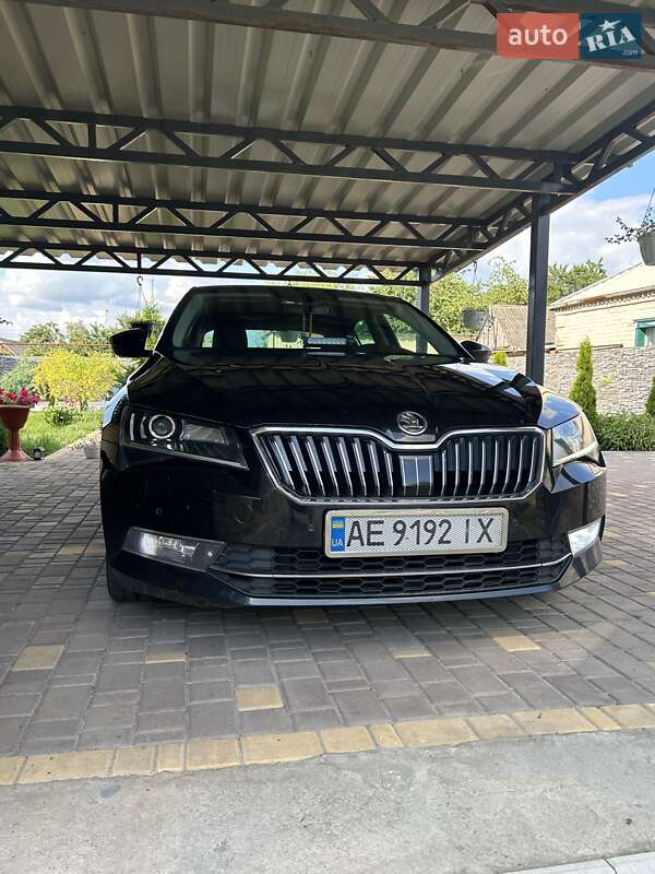 Лифтбек Skoda Superb 2018 в Днепре