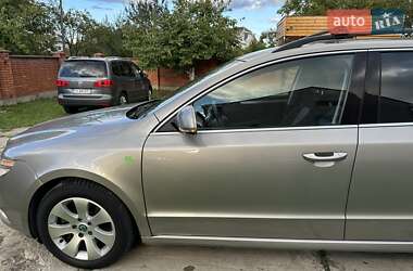 Универсал Skoda Superb 2012 в 