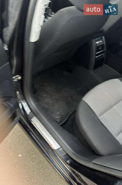 Лифтбек Skoda Superb 2011 в 