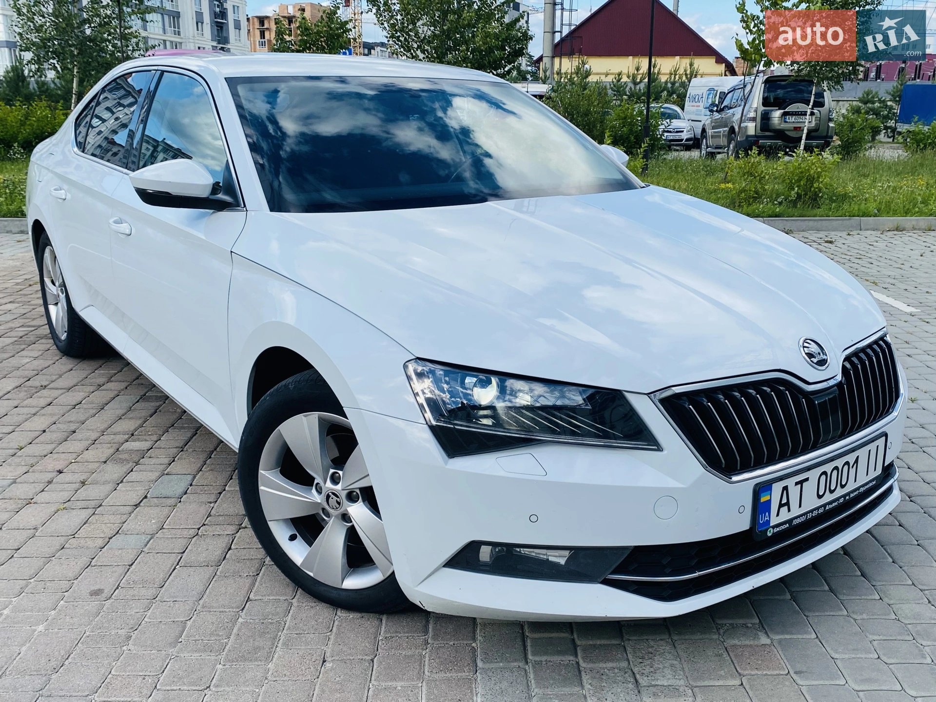 2016 Skoda Superb - мініатюра 4
