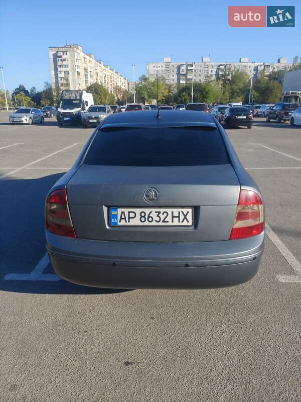 Лифтбек Skoda Superb 2006 в Запорожье