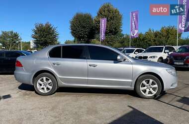 Лифтбек Skoda Superb 2008 в 