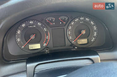 Лифтбек Skoda Superb 2005 в 