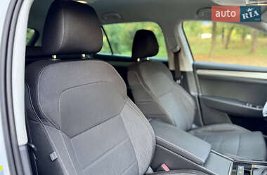 Универсал Skoda Superb 2018 в 