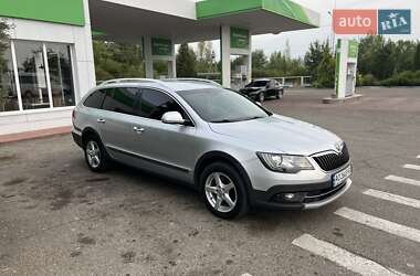 Универсал Skoda Superb 2015 в 
