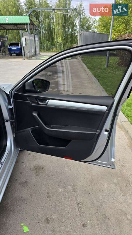 Лифтбек Skoda Superb 2016 в Волочиске