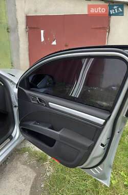 Лифтбек Skoda Superb 2013 в 