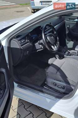 Универсал Skoda Superb 2017 в 