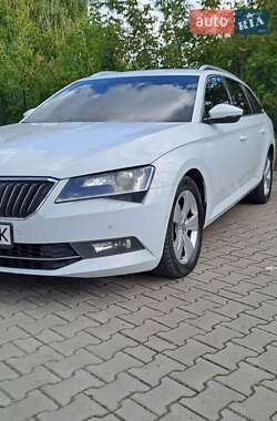 Универсал Skoda Superb 2017 в 