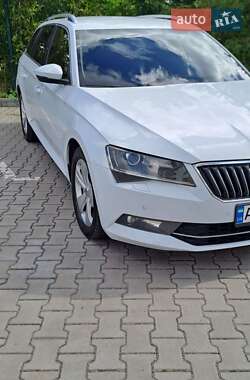 Универсал Skoda Superb 2017 в 