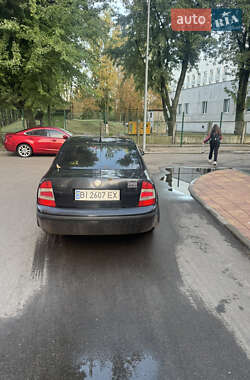 Лифтбек Skoda Superb 2008 в 