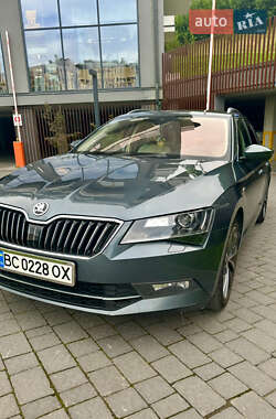 Универсал Skoda Superb 2017 в Львове