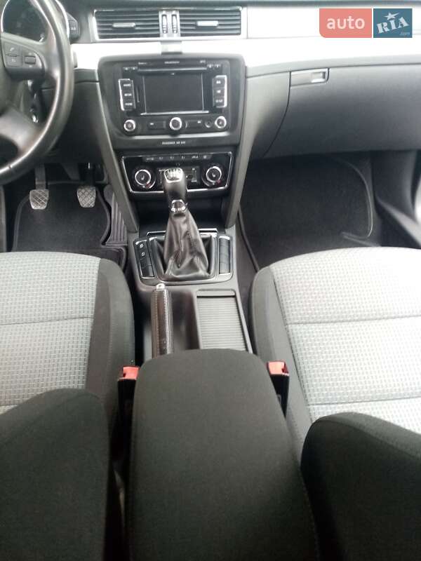 Універсал Skoda Superb 2013 в Тернополі