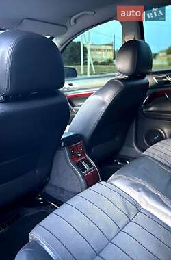 Лифтбек Skoda Superb 2002 в 