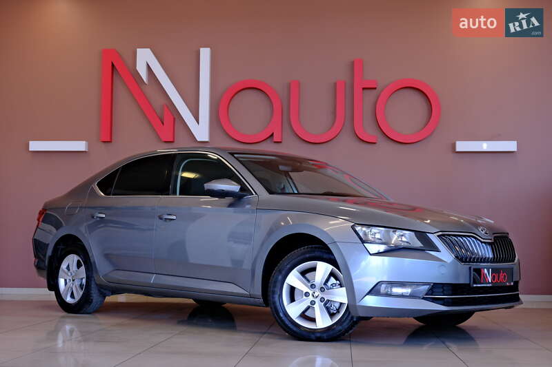 Лифтбек Skoda Superb 2018 в Одессе