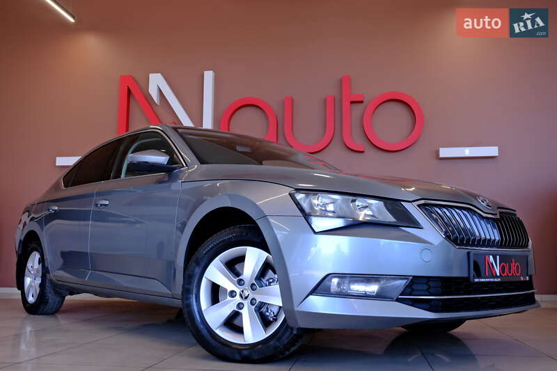 Лифтбек Skoda Superb 2018 в Одессе