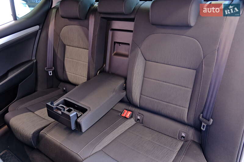 Лифтбек Skoda Superb 2018 в Одессе