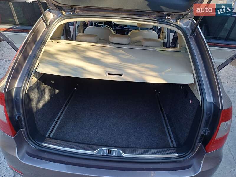 Универсал Skoda Superb 2013 в Сумах