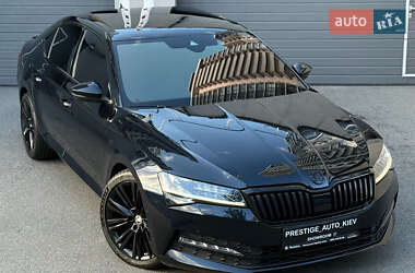 Лифтбек Skoda Superb 2020 в 
