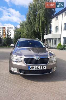 Универсал Skoda Superb 2011 в 