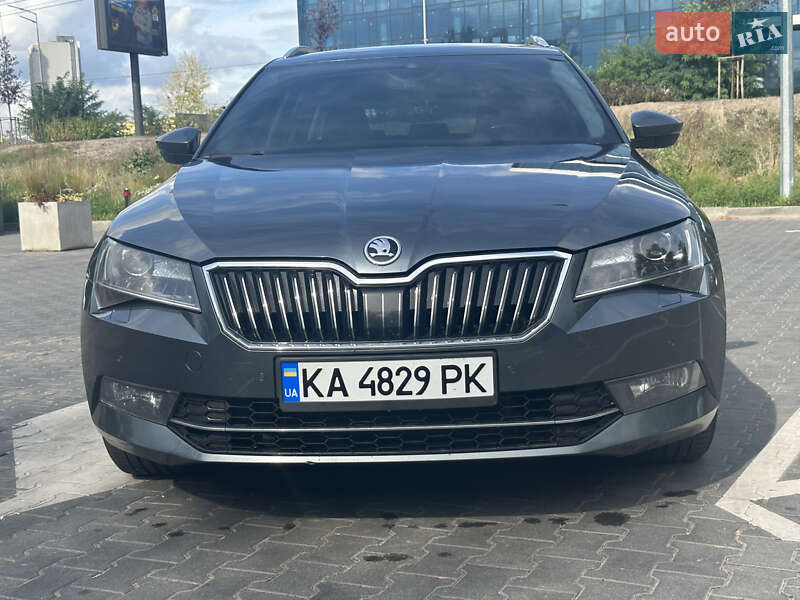 Универсал Skoda Superb 2018 в Киеве