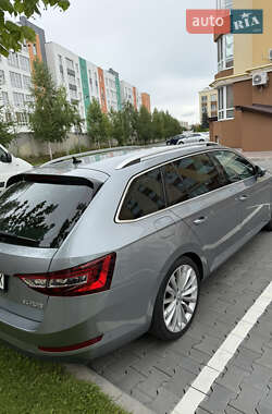 Универсал Skoda Superb 2015 в 