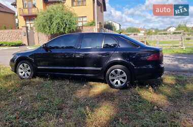 Лифтбек Skoda Superb 2008 в 
