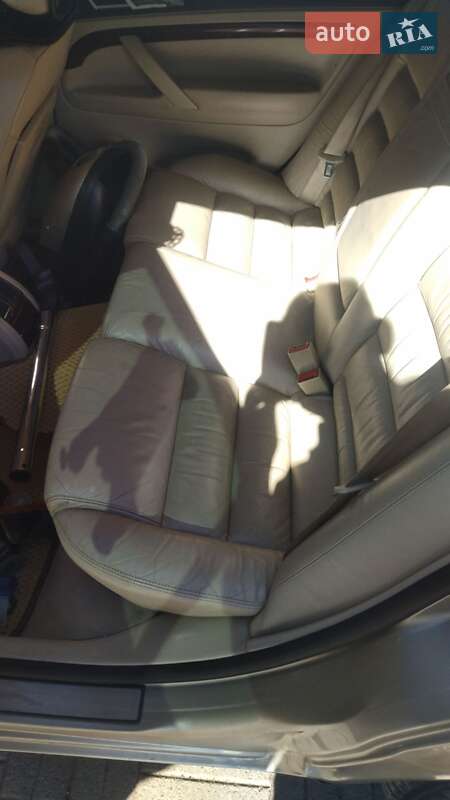 Лифтбек Skoda Superb 2004 в Жидачове