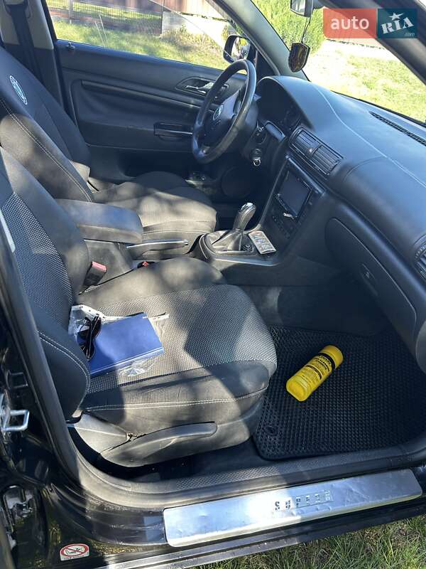 Лифтбек Skoda Superb 2004 в Переяславе