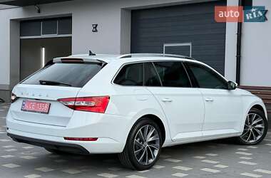 Универсал Skoda Superb 2019 в 