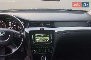 Лифтбек Skoda Superb 2009 в 