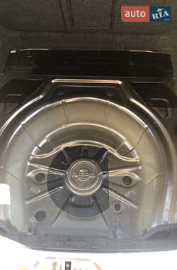 Лифтбек Skoda Superb 2012 в 