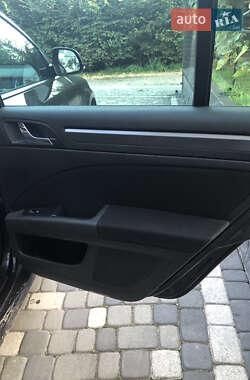 Лифтбек Skoda Superb 2012 в 