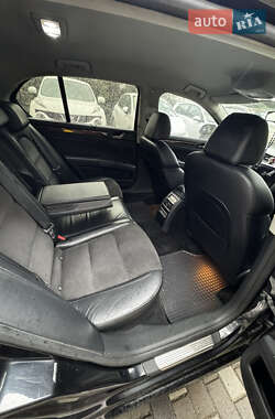 Лифтбек Skoda Superb 2009 в 