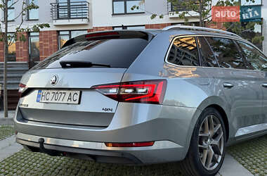 Універсал Skoda Superb 2016 в 