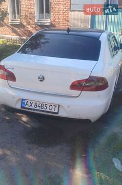 Лифтбек Skoda Superb 2009 в 