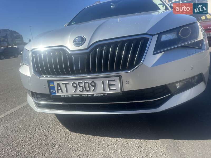 Универсал Skoda Superb 2017 в Ивано-Франковске