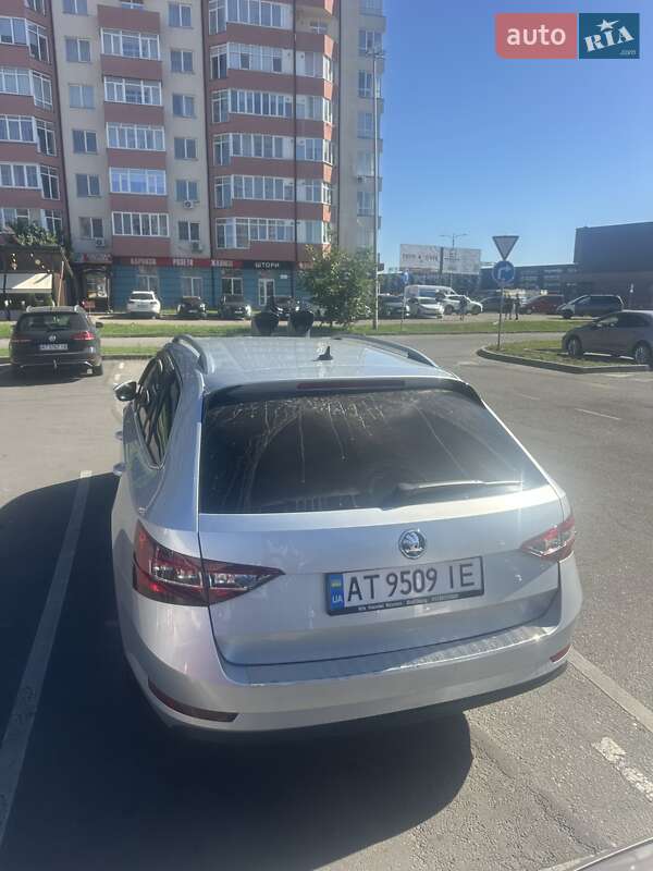 Универсал Skoda Superb 2017 в Ивано-Франковске