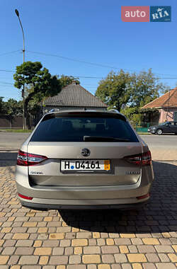 Универсал Skoda Superb 2016 в 