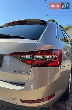 Универсал Skoda Superb 2016 в 