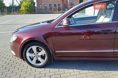 Лифтбек Skoda Superb 2009 в 