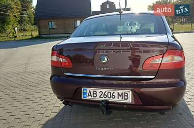 Лифтбек Skoda Superb 2009 в 
