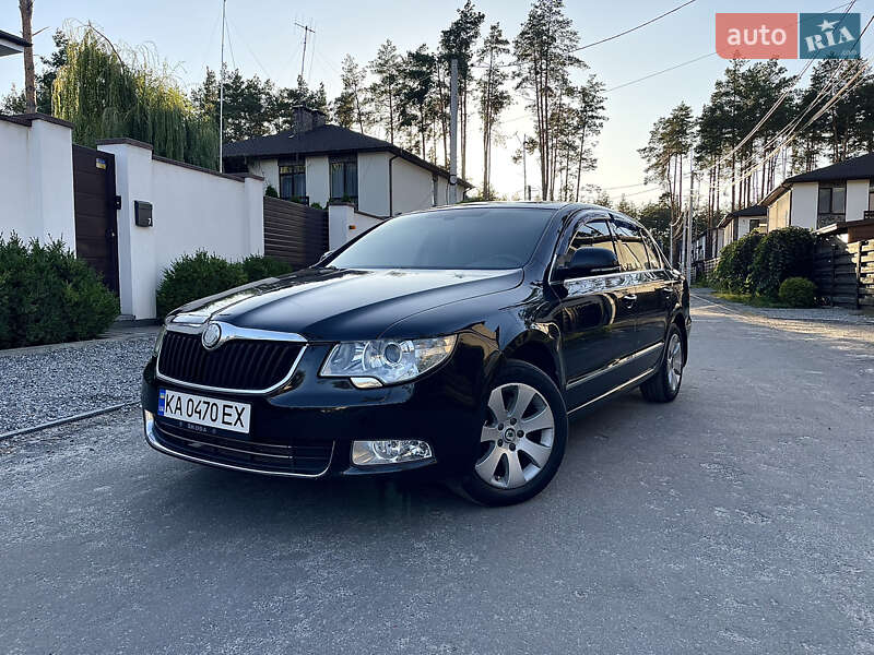 Лифтбек Skoda Superb 2010 в Киеве