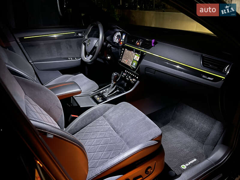 Универсал Skoda Superb 2018 в Луцке