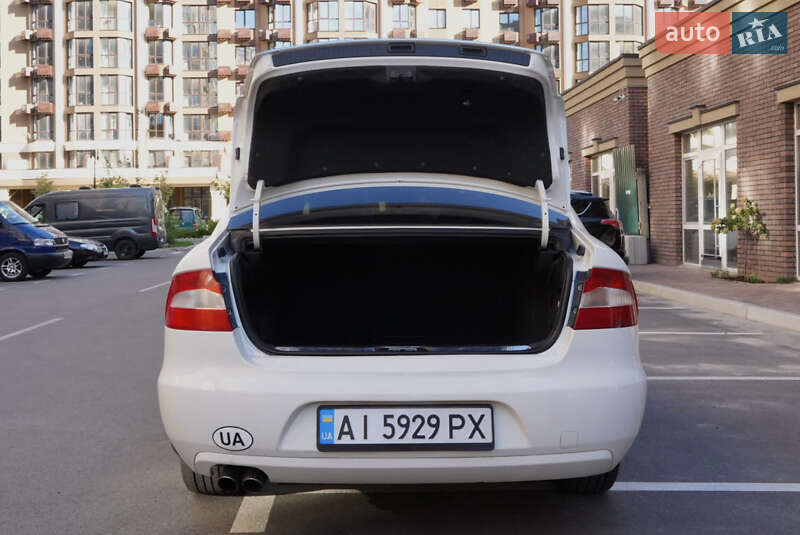 Лифтбек Skoda Superb 2010 в Софиевской Борщаговке фото 9 Лифтбек Skoda Superb 2010 в Софиевской Борщаговке