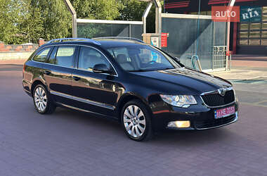 Универсал Skoda Superb 2012 в 