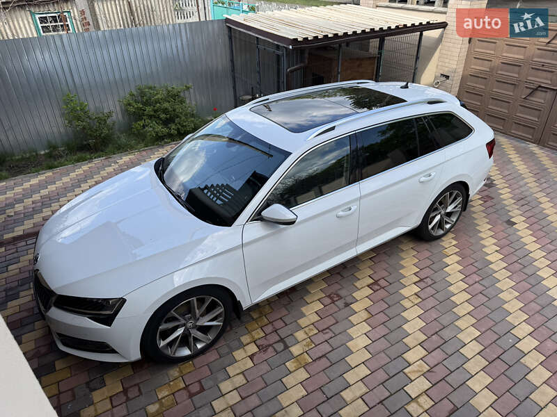 Универсал Skoda Superb 2019 в Кривом Роге